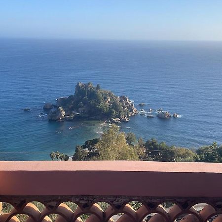 B&B La Bergerie タオルミーナ エクステリア 写真