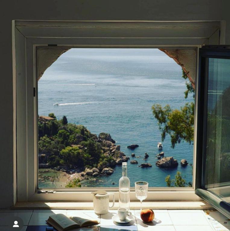 B&B La Bergerie タオルミーナ エクステリア 写真